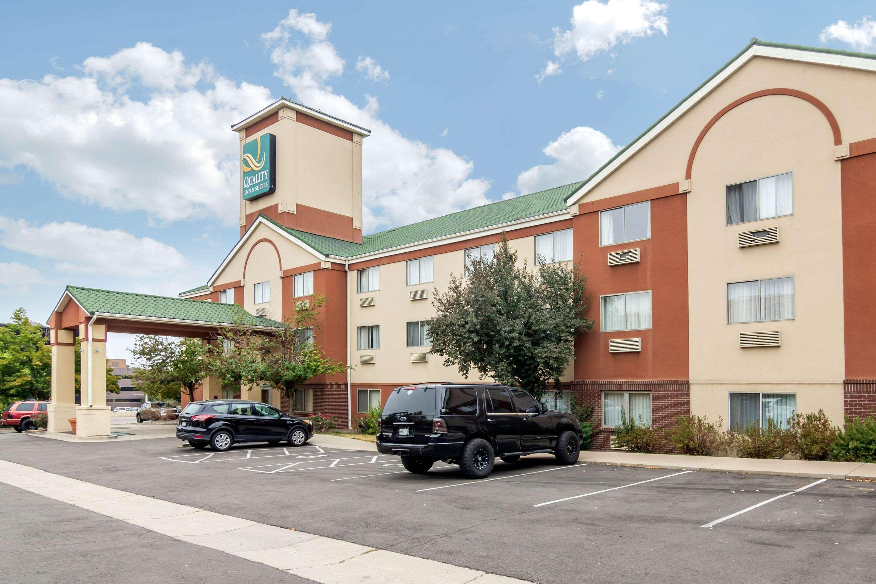 Quality Inn & Suites Lakewood - Denver Southwest エクステリア 写真