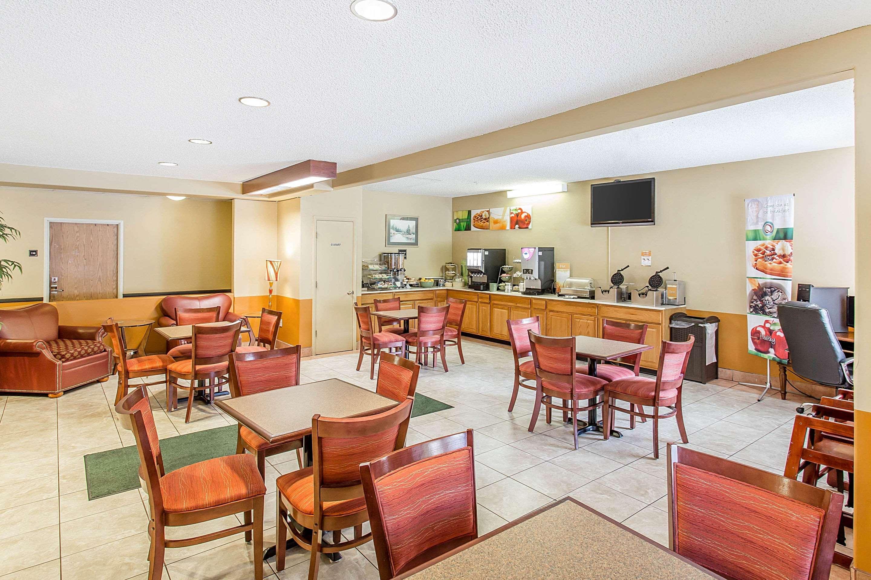 Quality Inn & Suites Lakewood - Denver Southwest エクステリア 写真