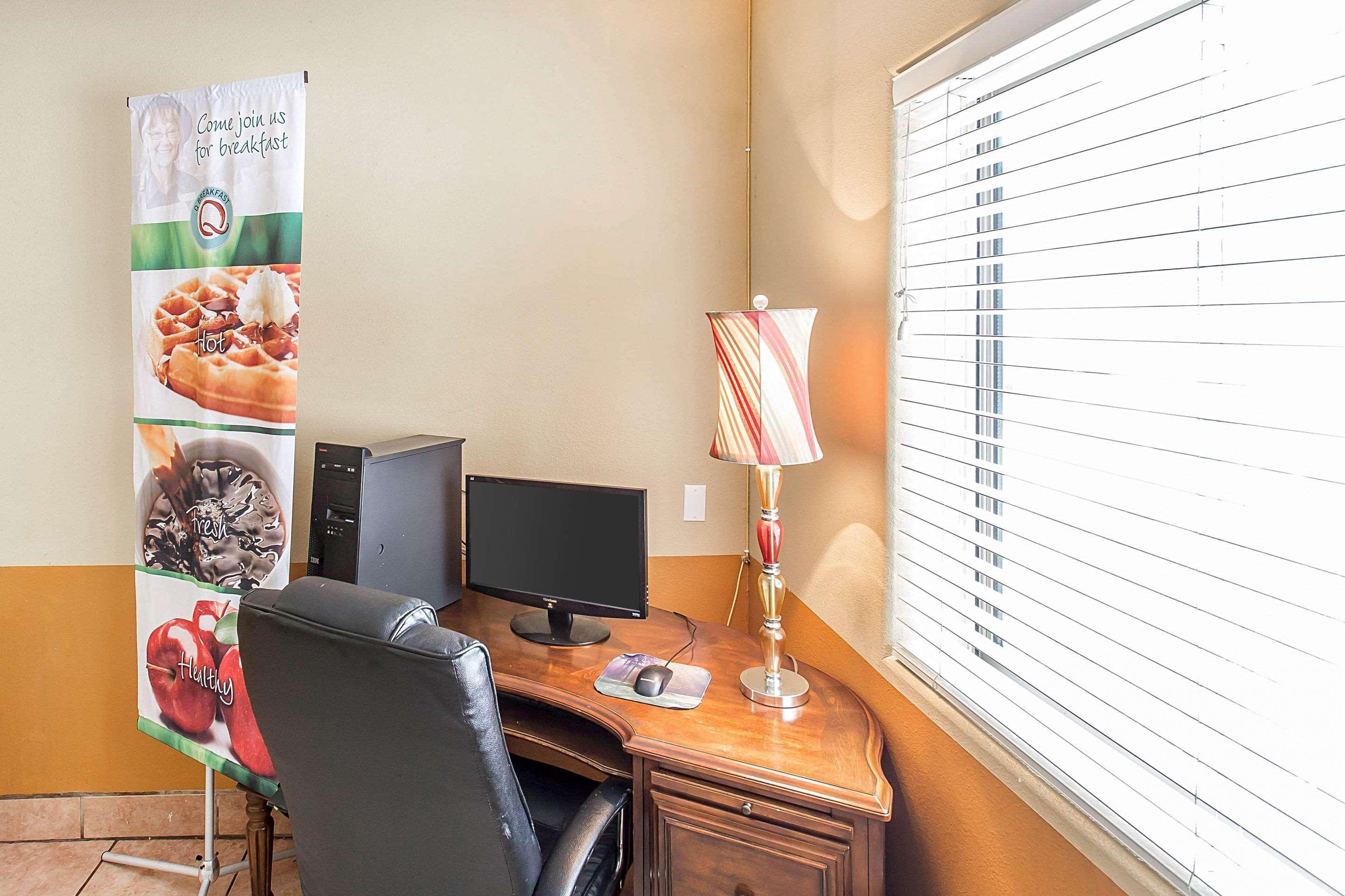 Quality Inn & Suites Lakewood - Denver Southwest エクステリア 写真