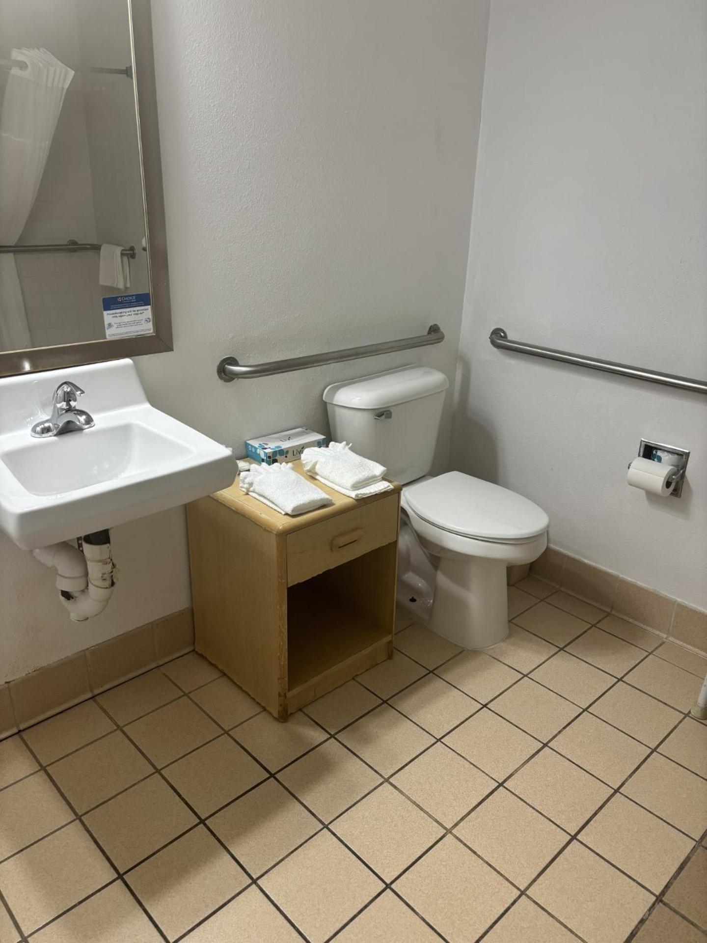 Quality Inn & Suites Lakewood - Denver Southwest エクステリア 写真