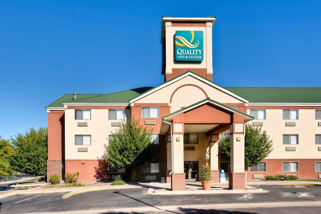 Quality Inn & Suites Lakewood - Denver Southwest エクステリア 写真