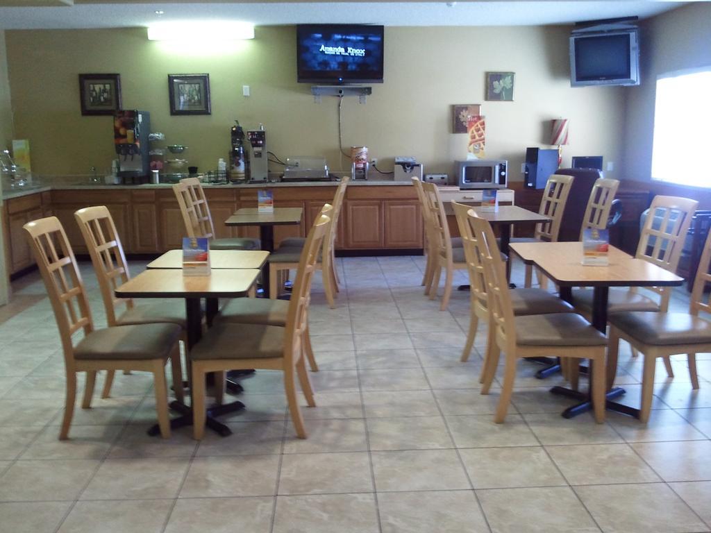 Quality Inn & Suites Lakewood - Denver Southwest エクステリア 写真